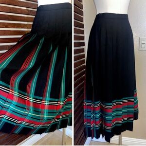 Vintage 1980s 80s Pendleton Wool Black Red Plaid High Waist Long Pleated Skirt 8